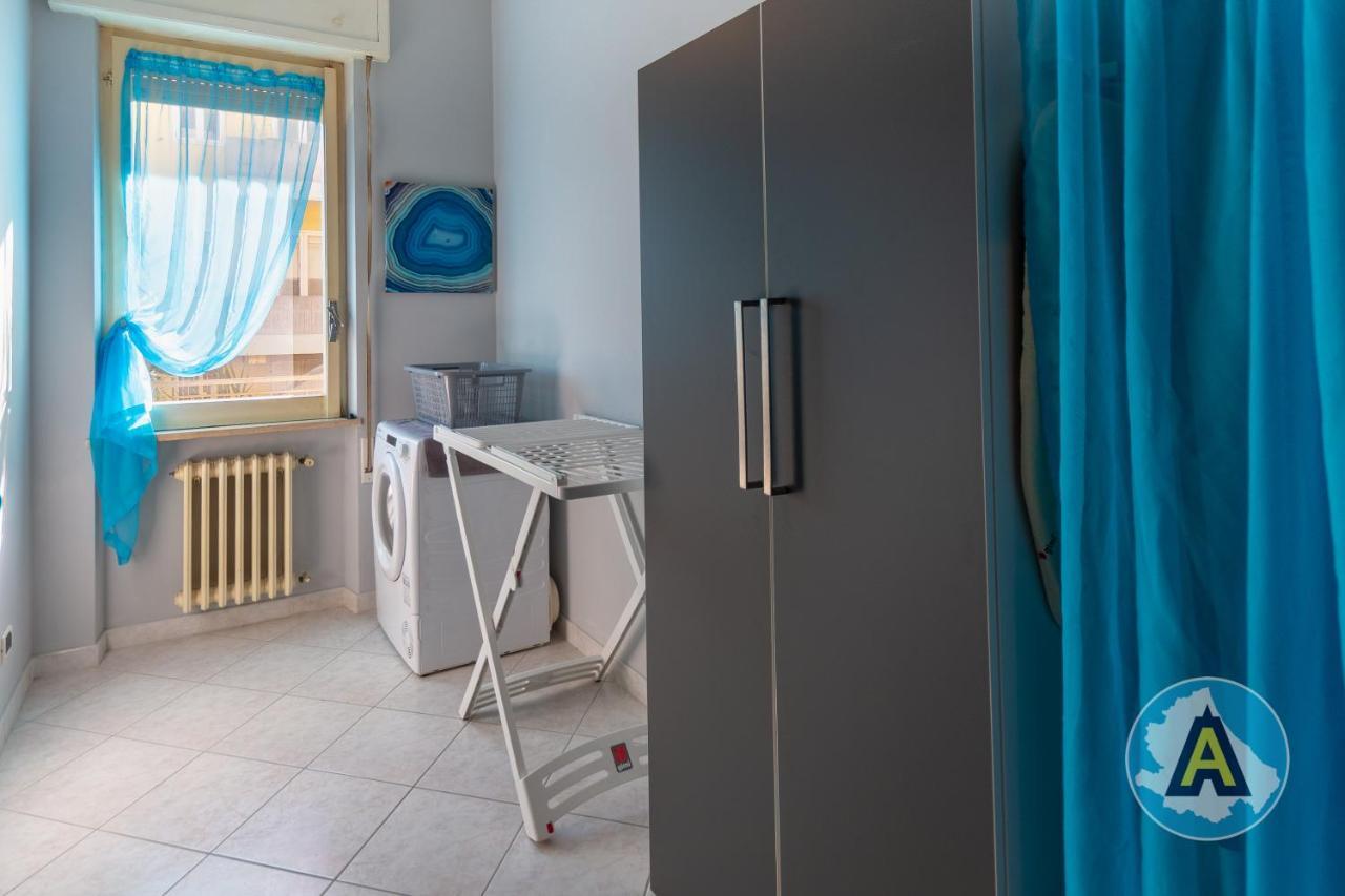 Casa Del Bello - Appartamento Di Fronte Al Mare A Silvi ซิลวี มารีน่า ภายนอก รูปภาพ