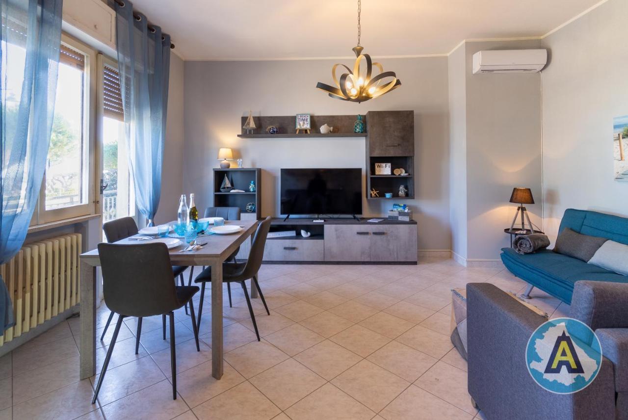 Casa Del Bello - Appartamento Di Fronte Al Mare A Silvi ซิลวี มารีน่า ภายนอก รูปภาพ